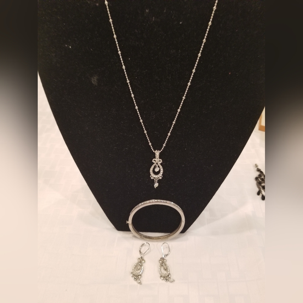 Rhinestone Matching  Necklace, Earrings and Bracelet